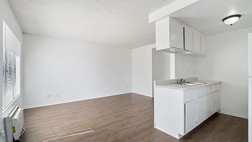 Dresser Complex Photo 1