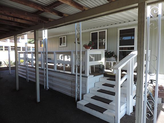 3rd image of 1313 Harrison Ave Trailer 82