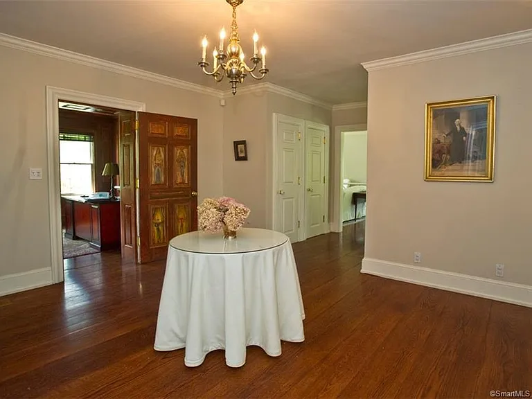 10 Sunny Ridge Rd — Photo 8