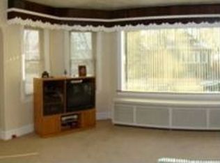 7906 W Elmgrove Dr, Elmwood Park, IL 60707