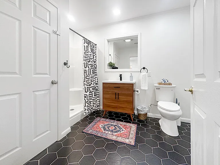 402 Wallace Dean Rd — Photo 16