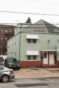 12 Kelly Pkwy, Bayonne, NJ, 07002