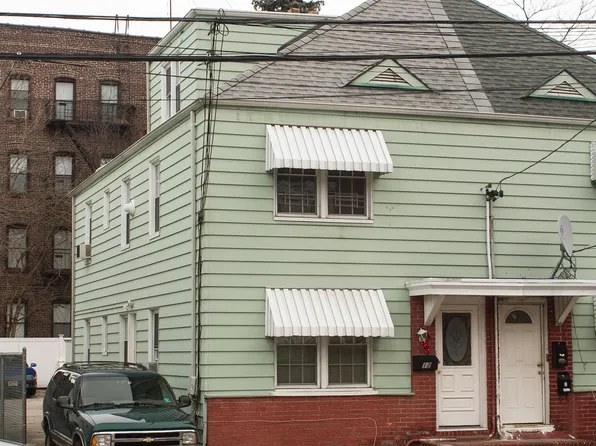 12 Kelly Parkway image 1 of 11