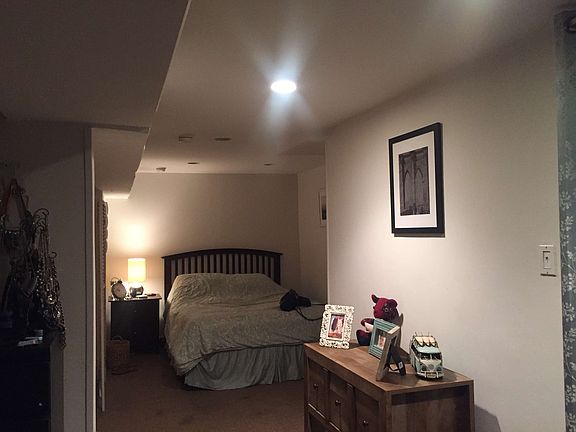 5th image of 2255 Crescent St #1
