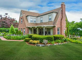 1170 Warwick Neck Ave, Warwick, RI 02889