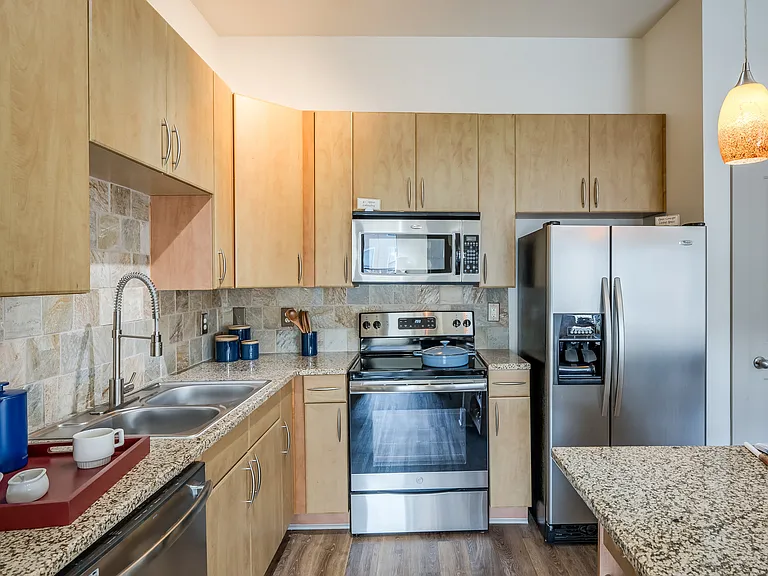 West 18th Lofts — Photo 23