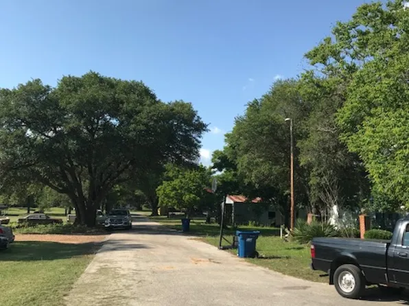 (undisclosed Address), Hempstead, TX 77445