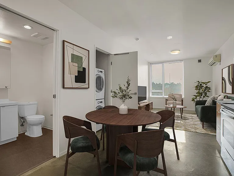 The Emery Apartments — Photo 53