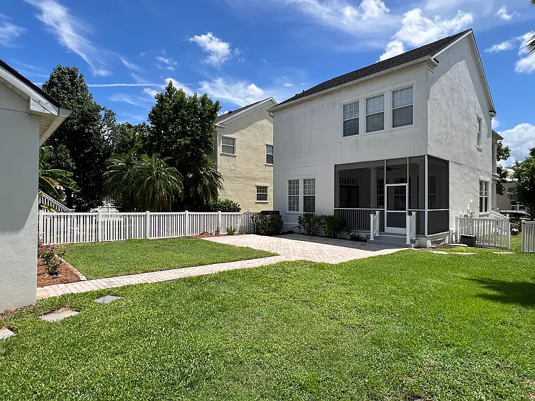 502 Greenbrier Ave — Photo 40