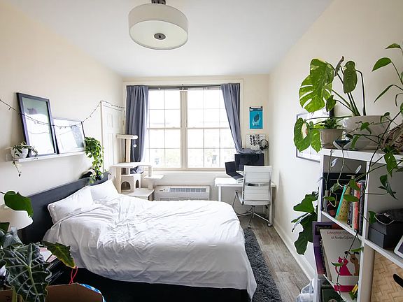 4th image of 297 Stockholm St #4A