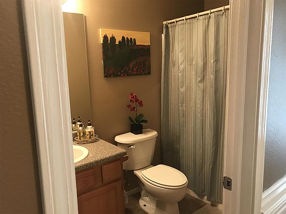 5th image of 7807 SW Blue Jay Ln APT 13