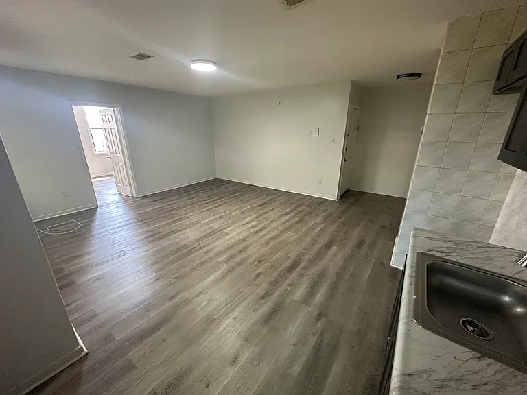 47 Milford Ave #8 — Photo 6