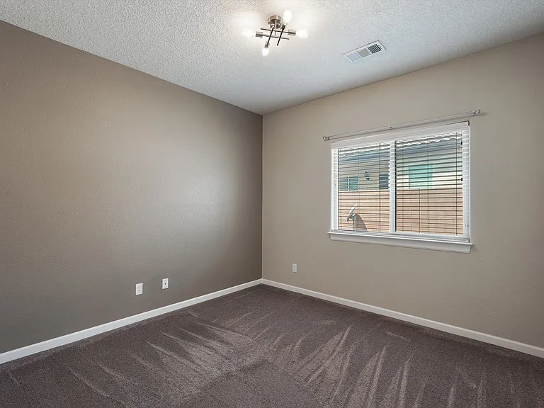 224 Valle Alto Dr NE — Photo 30