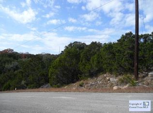 1050 Rose Ln, Canyon Lake, TX 78133