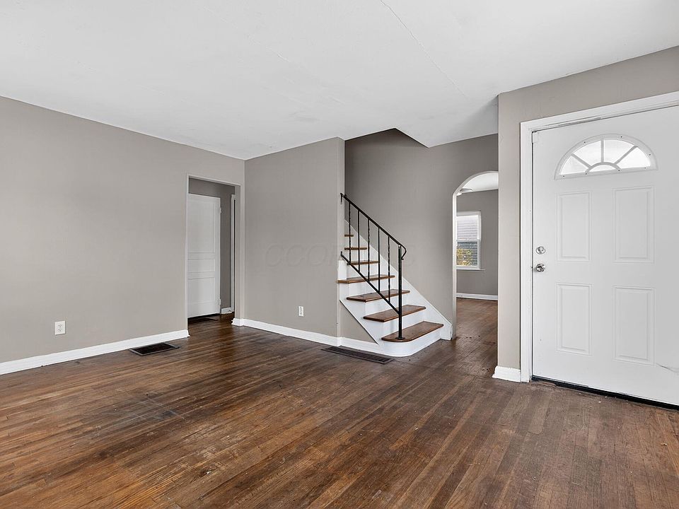2131 Argyle Dr, Columbus, OH 43219 | Zillow