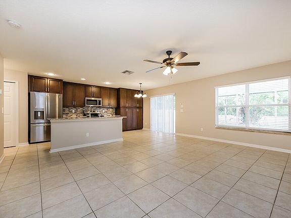 4th image of 2316 Stone Abbey Blvd