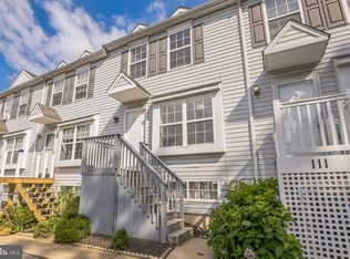 109 Gateway Dr, Newark, DE 19711