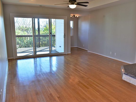 3rd image of 955 Pavilion St Unit 2