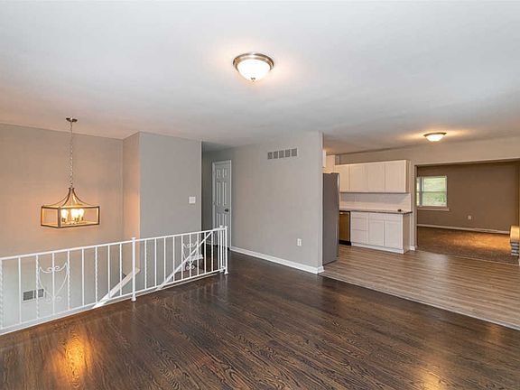4th image of 6435 Adahi Dr