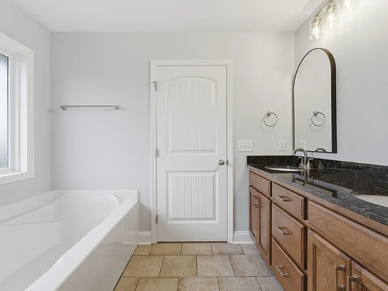 2101 Eureka Way — Photo 40