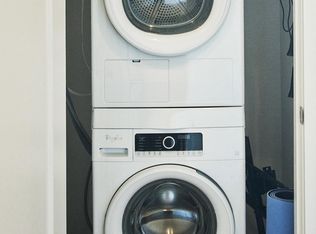 877 9beacon St #9, Boston, MA 02215