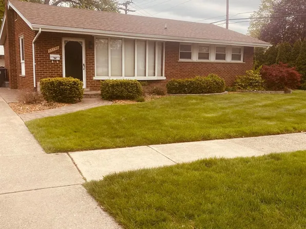 35150 W Chicago St, Livonia, MI 48150