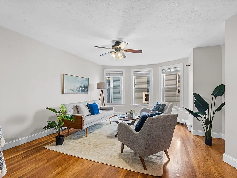 480 Medford St #4 — Photo 12