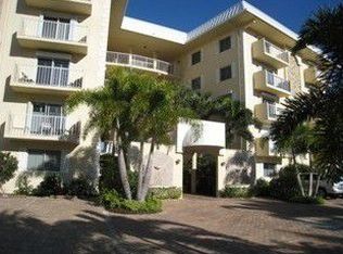 3000 Gulf Shore Blvd N APT 102, Naples, FL 34103
