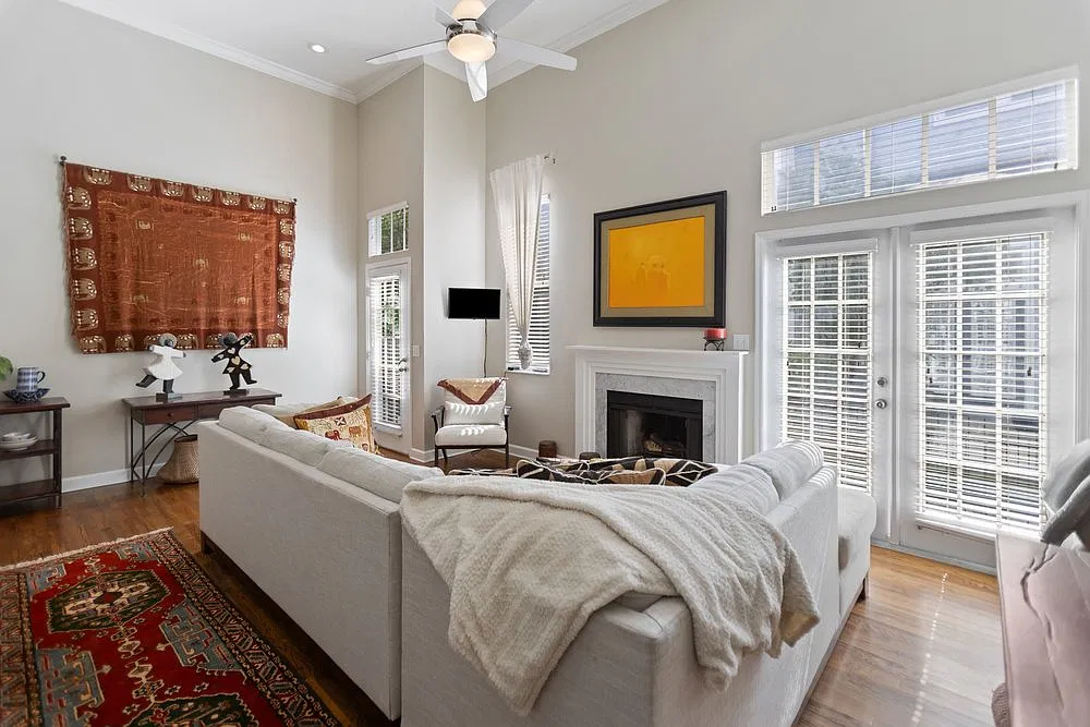2 bed, 1724 sqft, $5,500 — Photo 4