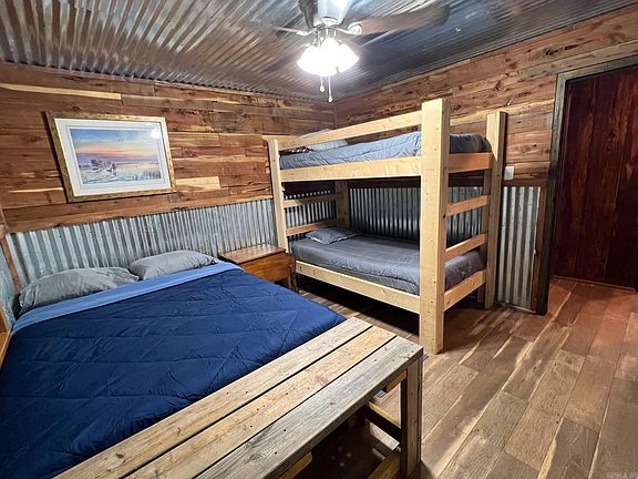 5th image of 12198 Jacob Rd