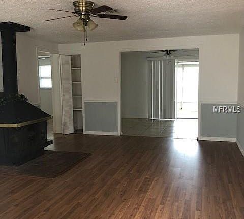 2nd image of 160 Coral Dr