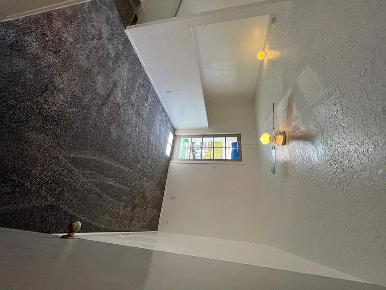 Photos-Owner-MorrisTownhomes-052022 (7)_06242023