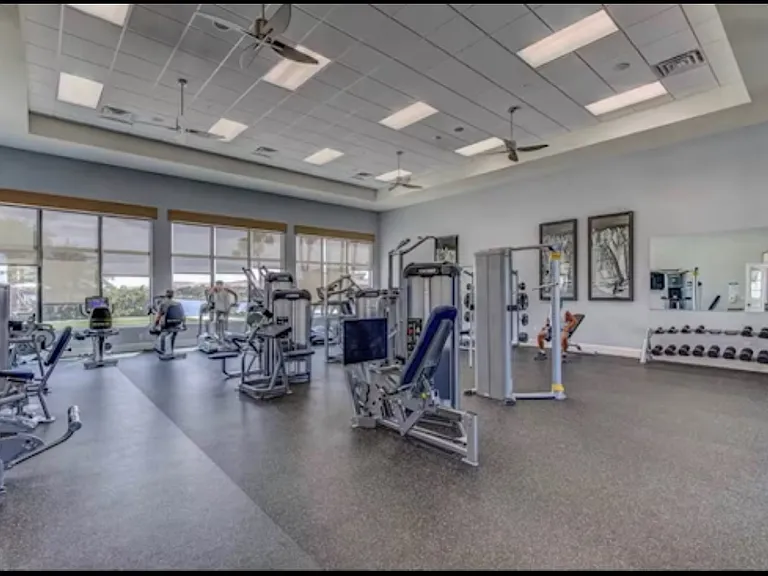 681 Maraviya Blvd — Photo 12
