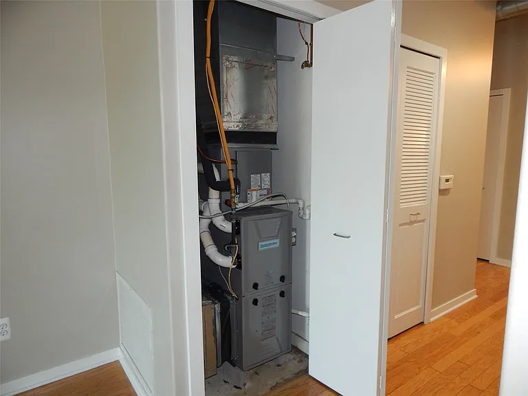 101 Curry Ave #306 — Photo 30