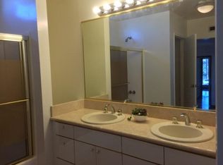 516 E Redondo Beach Blvd, Gardena, CA 90248