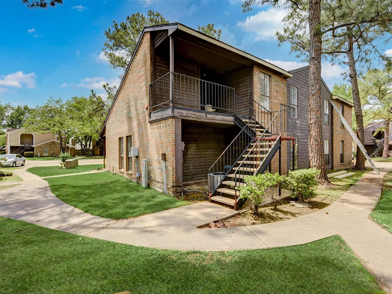 1 bed, 1.0 bath, 750 sqft, $1,100 — Photo 3