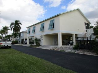 608 Collier Ave, Everglades, FL 34139