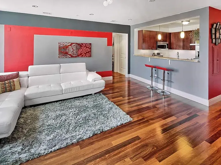 34 48th St #3C — Photo 3