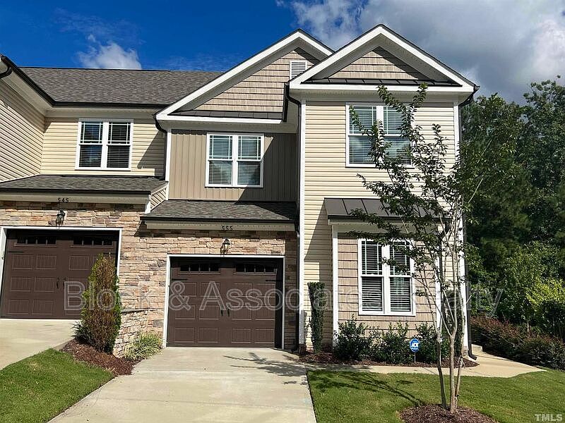 1st image of 555 Mariah Towns Way