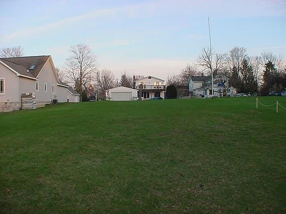 5th image of 5880 Dubay St