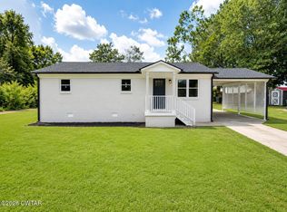 130 Glover St, Atwood, TN 38220