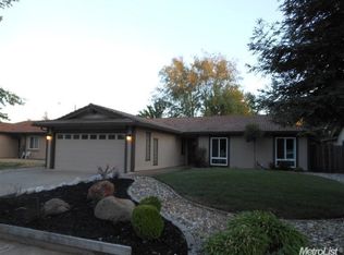 9340 Twin Lakes Ave, Orangevale, CA 95662