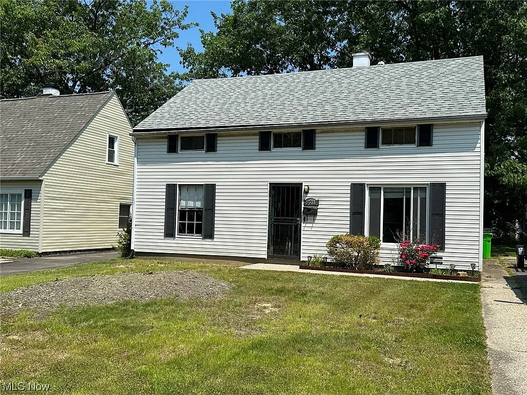 19213 Cherrywood Ln photo 1