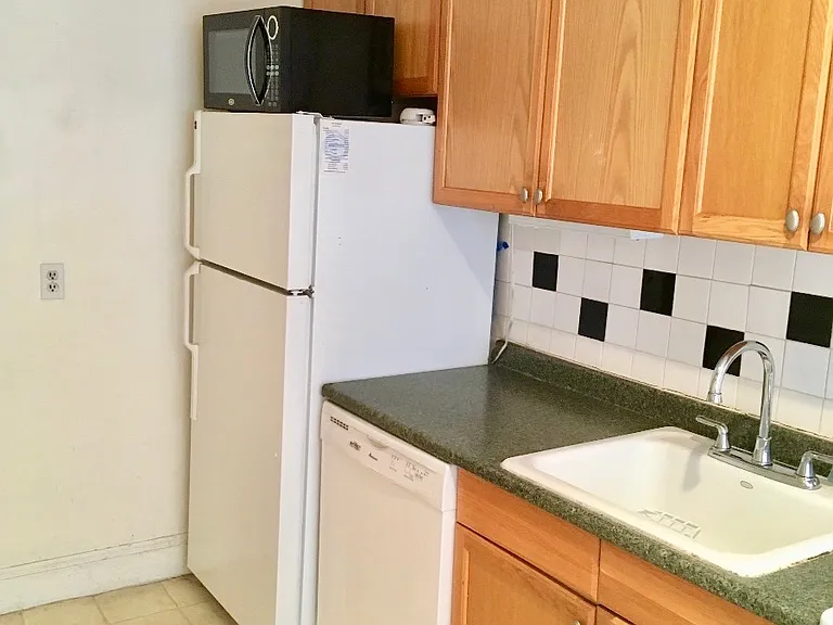 29 Mount Hood Rd #7 — Photo 8