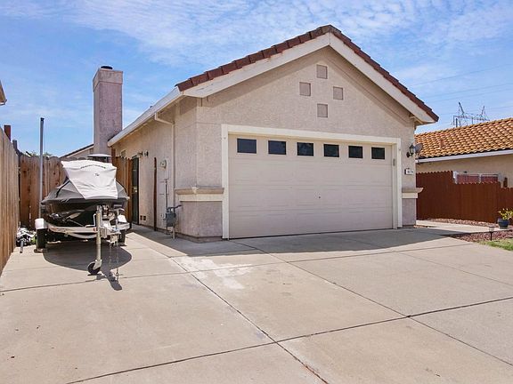 4th image of 9279 Boscastle Way