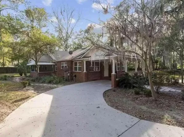 3110 NW 21st St, Gainesville, FL 32605