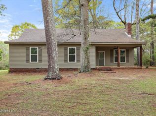 812 NW 11th Street Ave, Magee, MS 39111