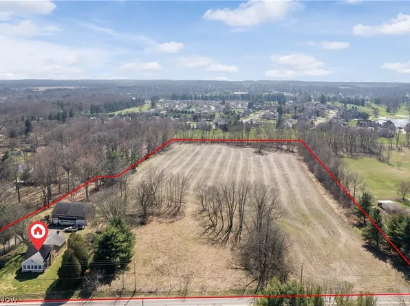 2348 E Turkeyfoot Lake Rd, Akron, OH 44312
