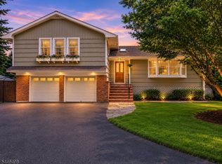 28 Lyonsville Rd, Rockaway Twp., NJ 07005