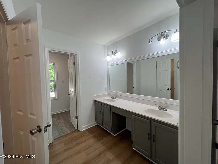 10 Beryl Cir — Photo 25